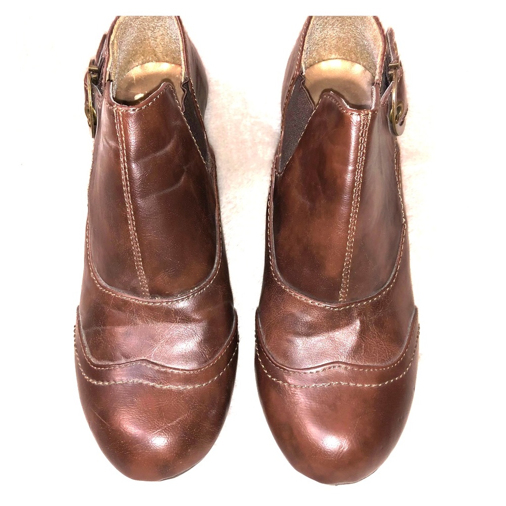 Brown booties